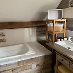 Jojo House N 12 *